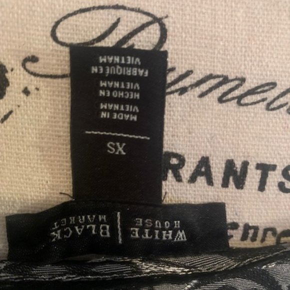 Beautiful Bodice - Picture 6 of 9